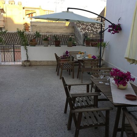 فيلا نوتوفي Case Vacanze Le Rose المظهر الخارجي الصورة