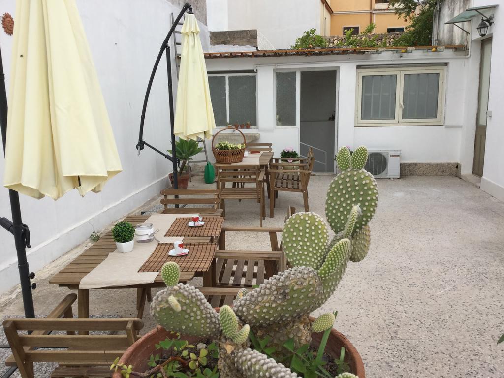 فيلا نوتوفي Case Vacanze Le Rose المظهر الخارجي الصورة