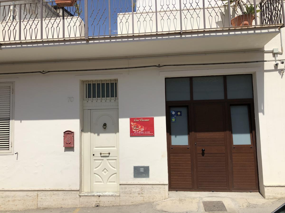 فيلا نوتوفي Case Vacanze Le Rose المظهر الخارجي الصورة